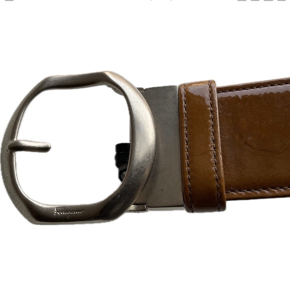 Salvatore Ferragamo RARE Vintage Mustard Patent Leather Belt 90cm/35.5in x 1.5in - Picture 5 of 9